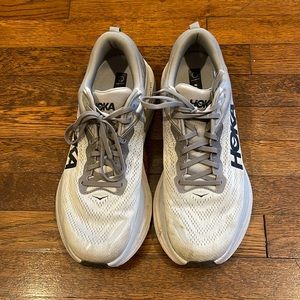 12.5 US men’s size. Hoka Bondi 8. Only worn 6 miles. Not a fit for my foot.